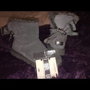 UGG Shoes - UGG ankle high winter boots UGG Shoes - UGG ankle high winter boots